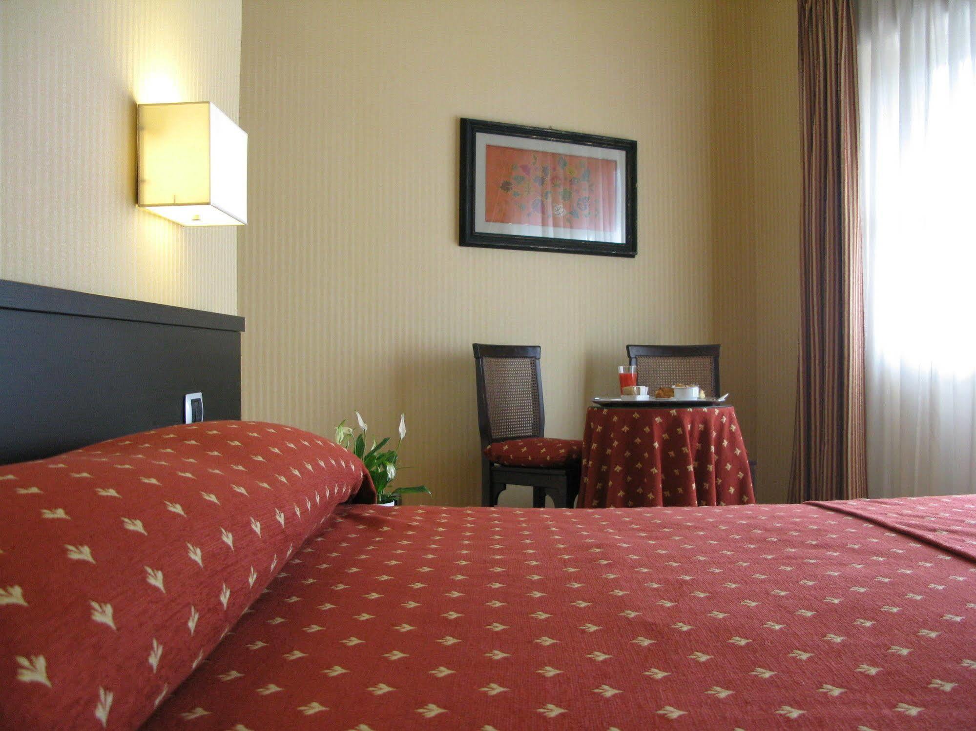 York Hotel Roma Exterior foto
