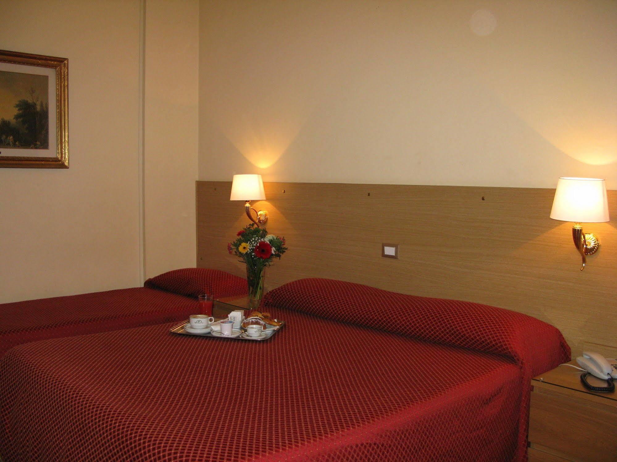 York Hotel Roma Exterior foto